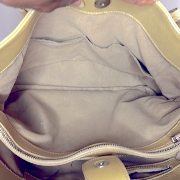 LANCASTER gold staffing leather Intemporal Large shoulder tote. - Picture 13 of 15